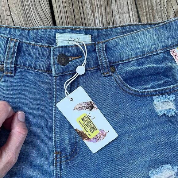 Chelsea & Violet Women's Distressed Cut Off Denim High Rise Shorts Size 27. NEW - Picture 8 of 12